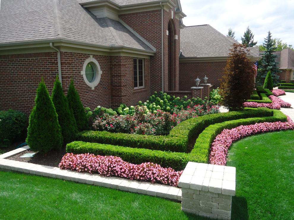Pretty Front Yard Landscaping Ideas