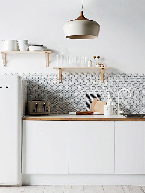 beehive-backsplash-wall