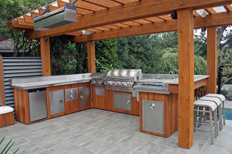 Outdoor kitchen cabinet