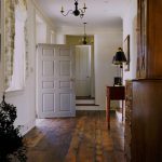 Farmhouse-Entryway-Ideas-with-Rustic-Wooden-Entryway-Flooring