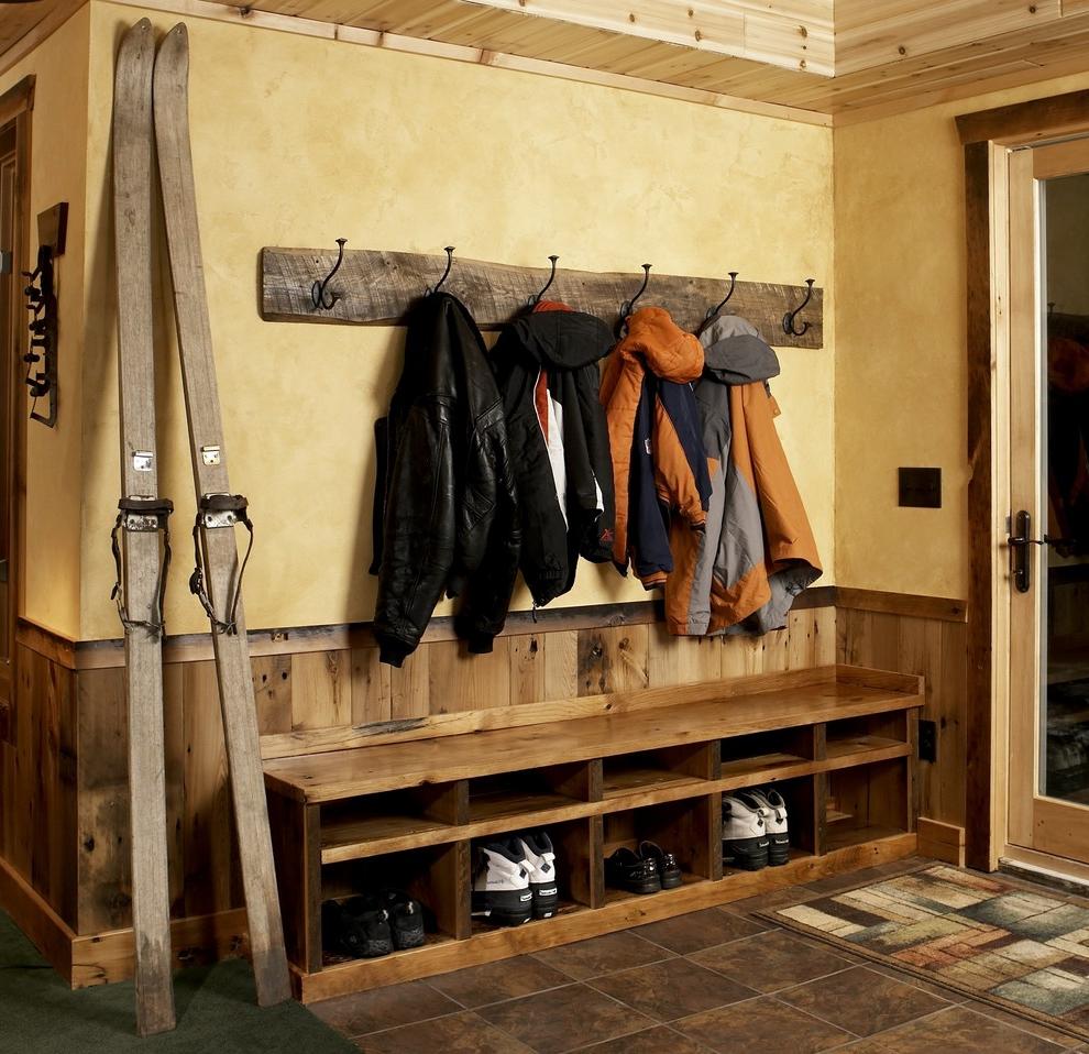 Rustic-entryway-design-ideas-with-Great-coat-hooks-Cubby