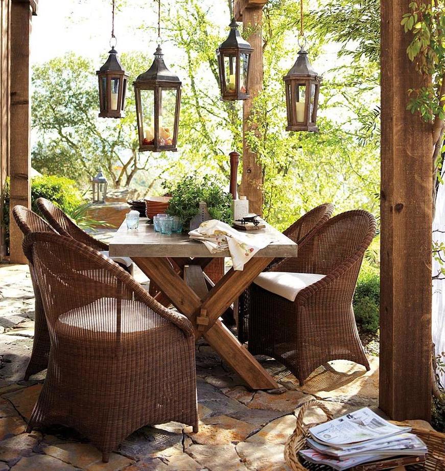 Rustic Wicker Outdoor Furniture