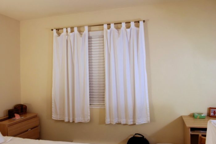 Short Window Curtains For Bedroom.