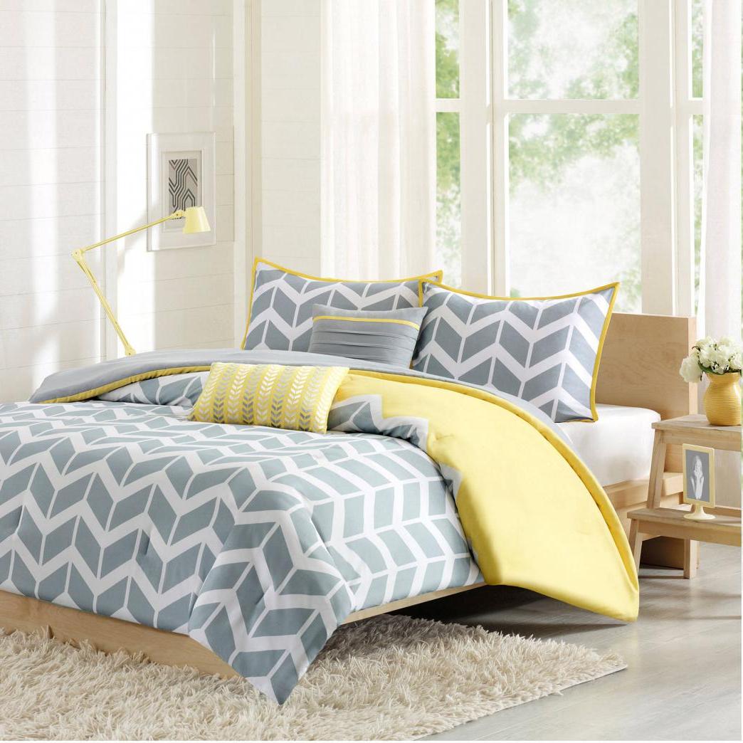 Yellow Grey White Bedroom Design Ideas