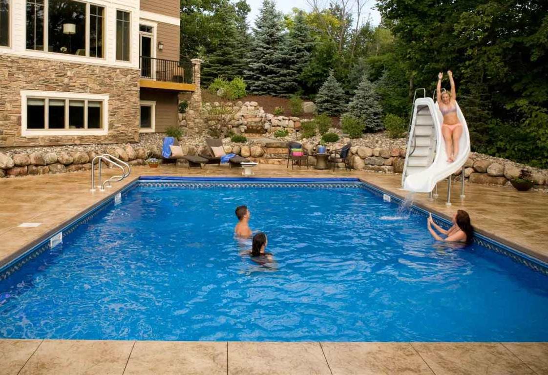 sizable backyard swimming pools