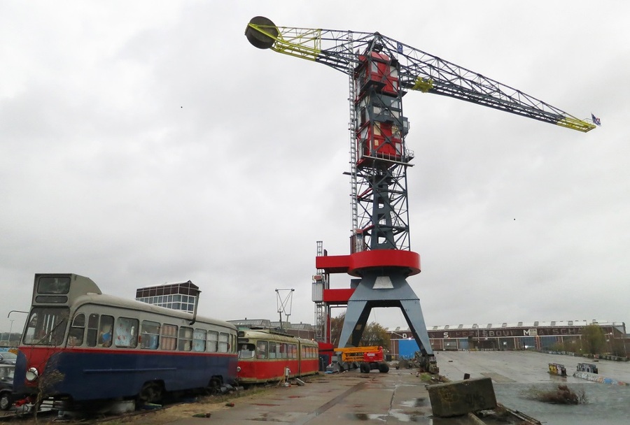 A hotel made with containers, Amsterdam (Holland)