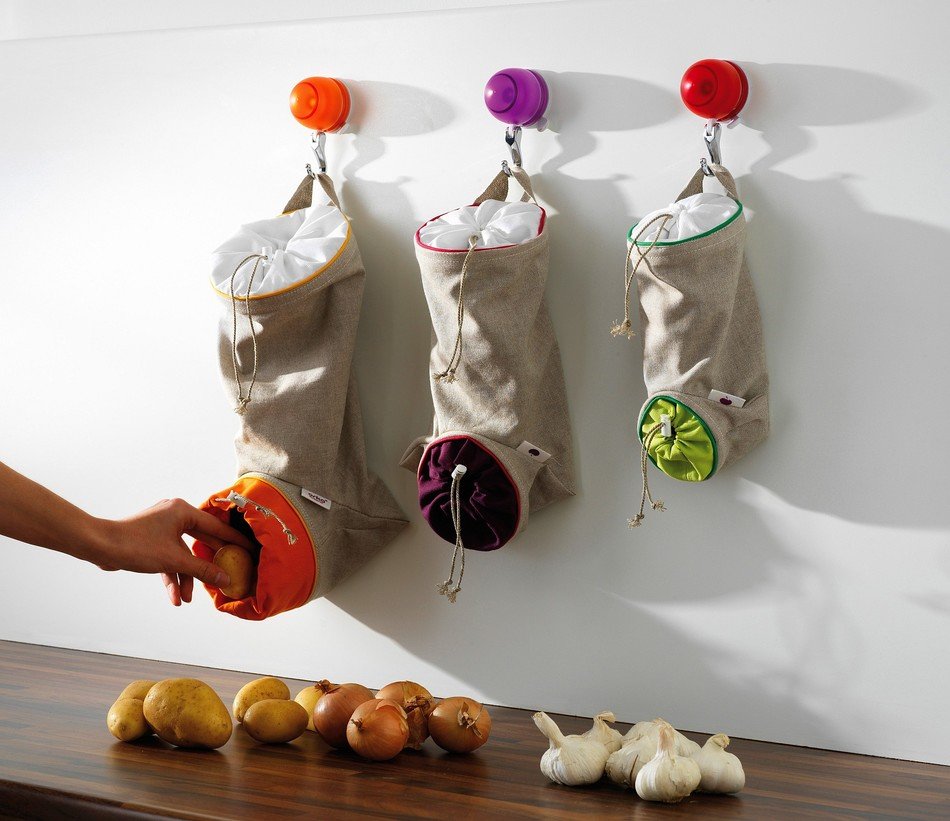 Easy DIY Small Kitchen Storage