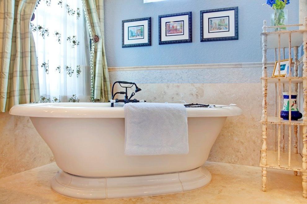 Classic style bath