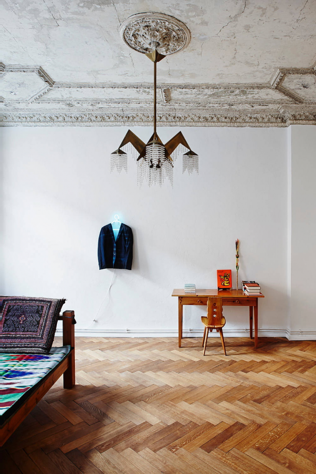 chandelier in the classic interior