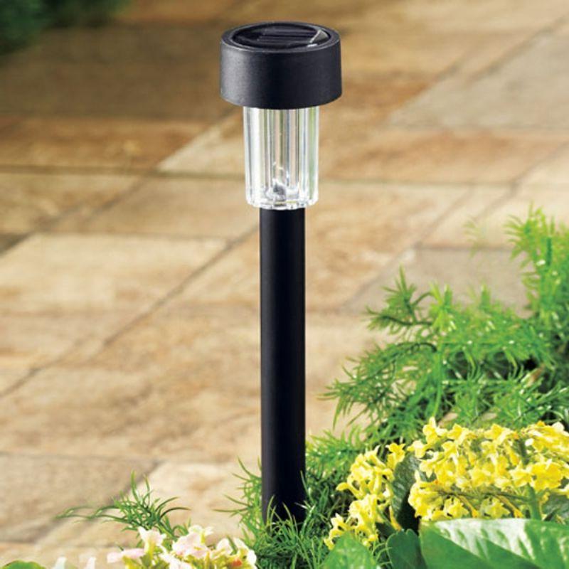 Solar light fixture