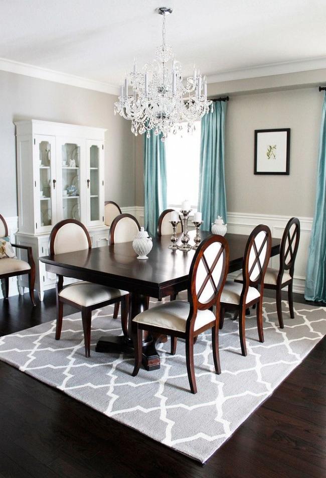 Bright dining room in classic style