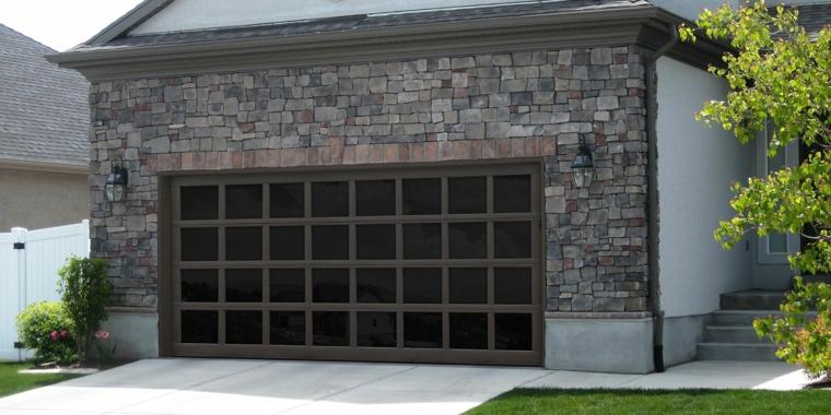 Modern and functional garage doors for house decoration