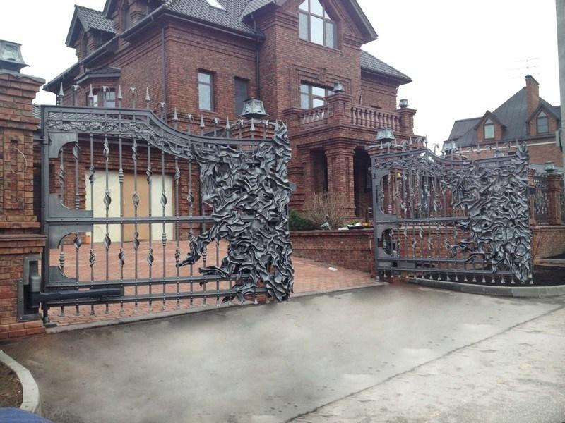 Swing forged gates