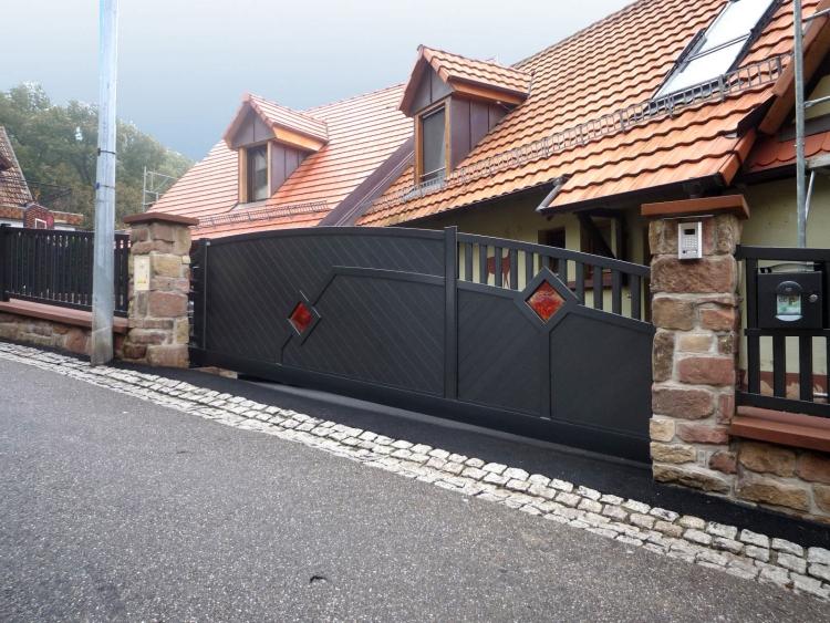 unusual gate design