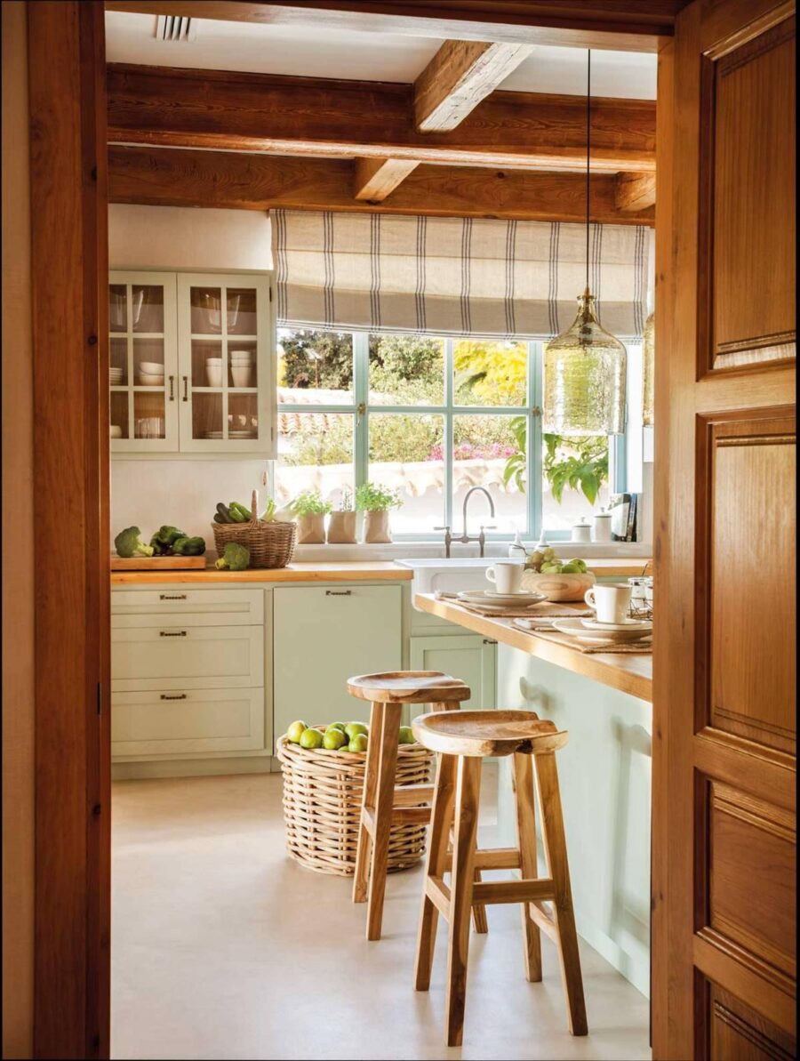 ALL-WOOD KITCHEN STOOLS