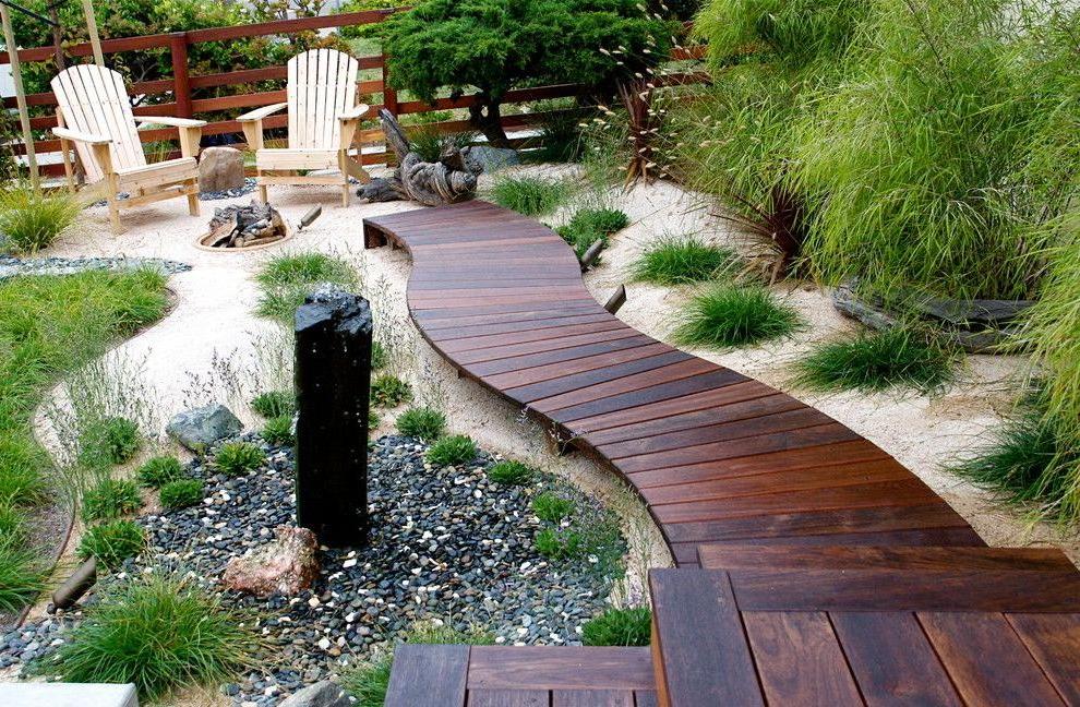 Beautiful decking garden path