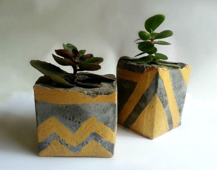 GOLDEN CONCRETE PLANTERS