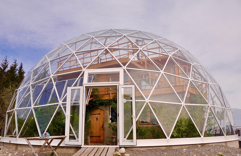 Life under the geo-dome in the Arctic Circle