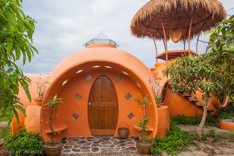 Steve Arin's domed house