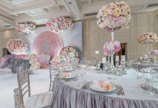 Guerlain wedding in pastel colors