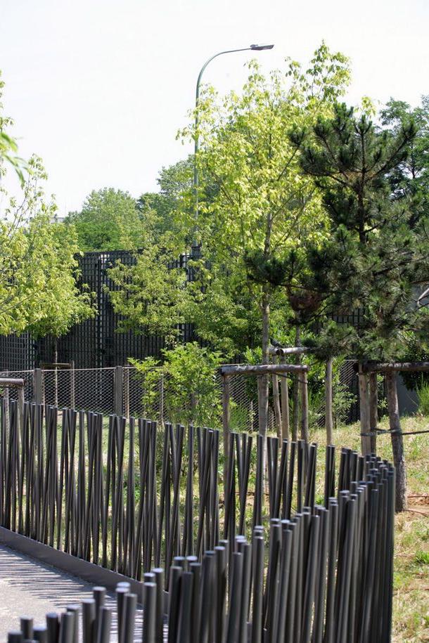 Rounded fence