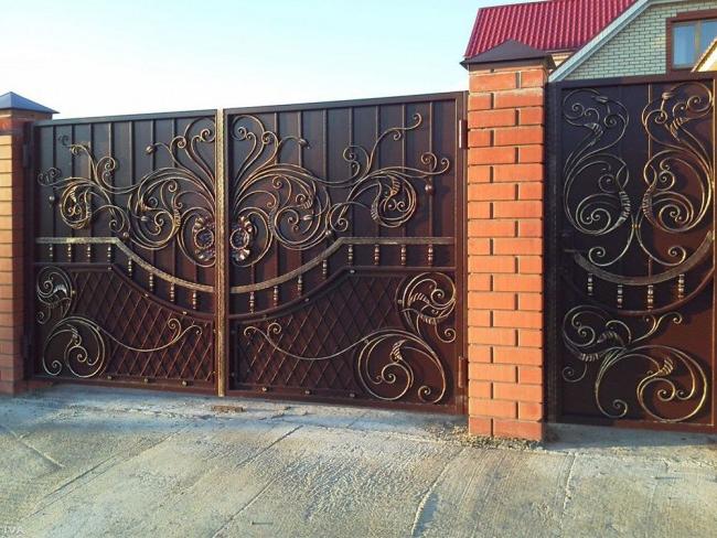 Beautiful metal swing gates with wrought iron elements