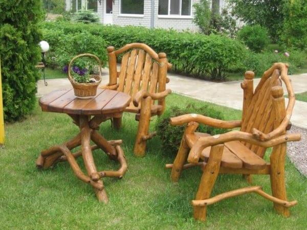 Garden furniture set made of wood