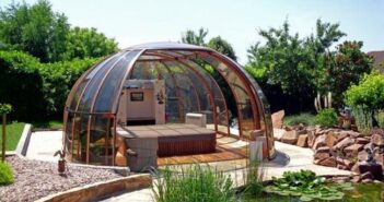 Having closed in such a polycarbonate gazebo, you can take a break from the outside fuss