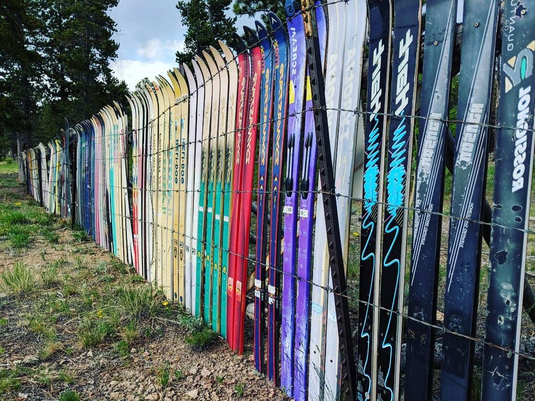 Ski fence