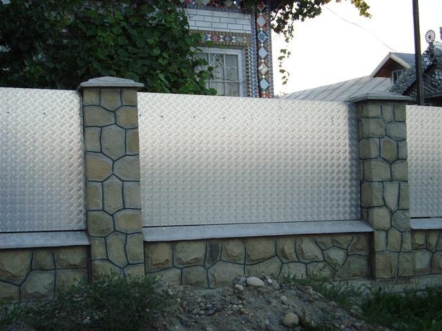 aluminum sheet fence